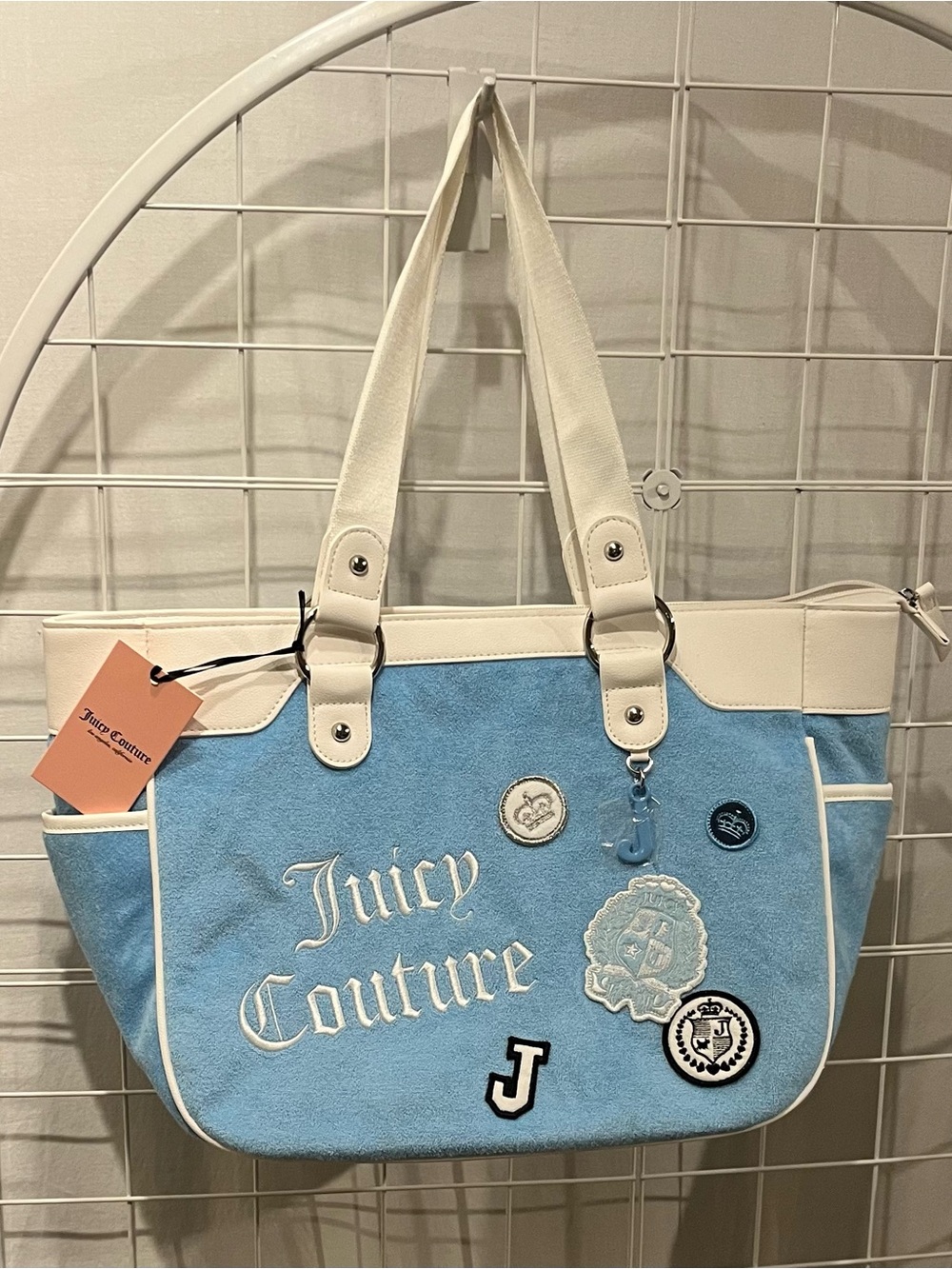 Juicy Couture Blue Gleam Tote with Cream Trim and Straps. NWT
